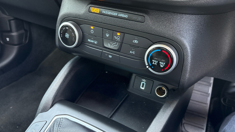 Ford Focus 1.0 EcoBoost 125 Active 5dr Petrol Hatchback